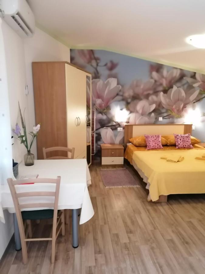 Rooms Katarina Kadumi Luaran gambar